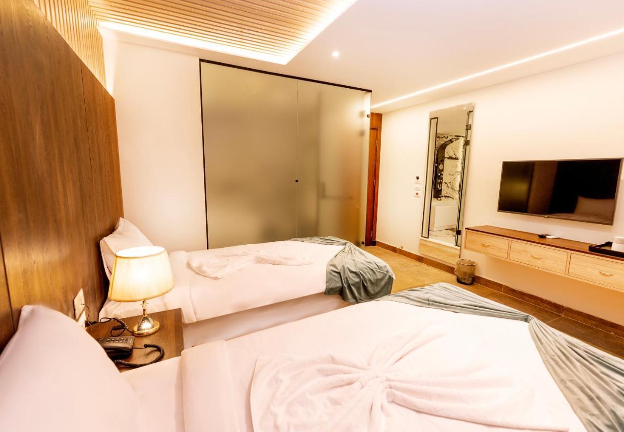 Blue Pyramids Eyes Hotel Al Kawm al Akhdar Eksteriør billede